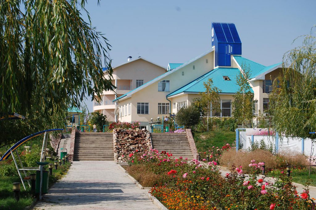 3 короны