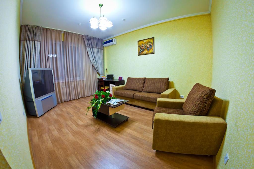 the-golden-dragon-apartments