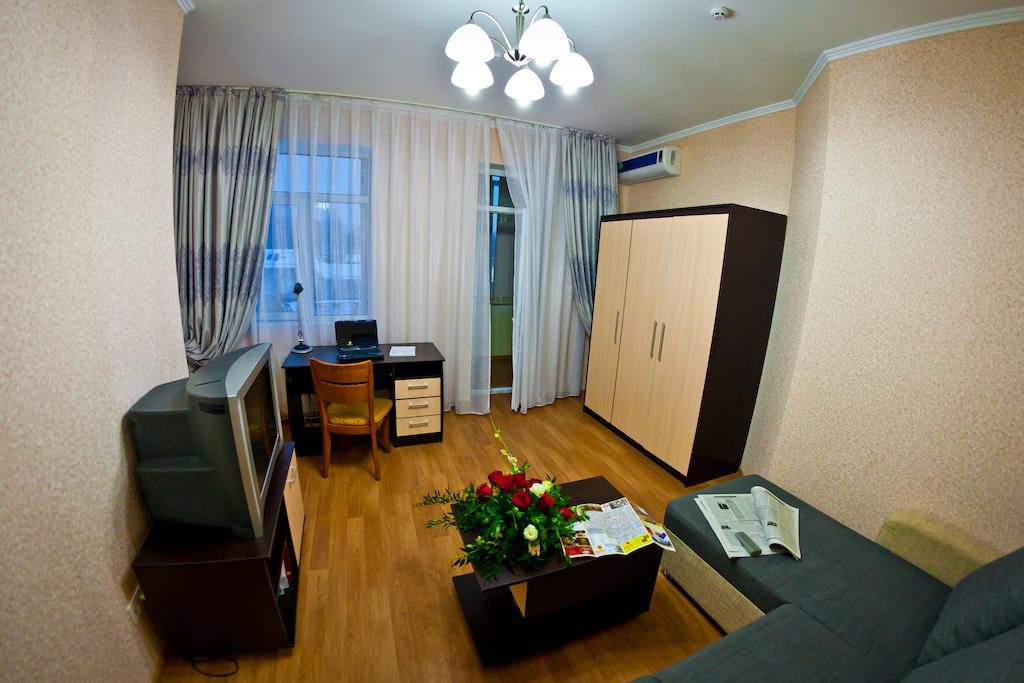 the-golden-dragon-apartments
