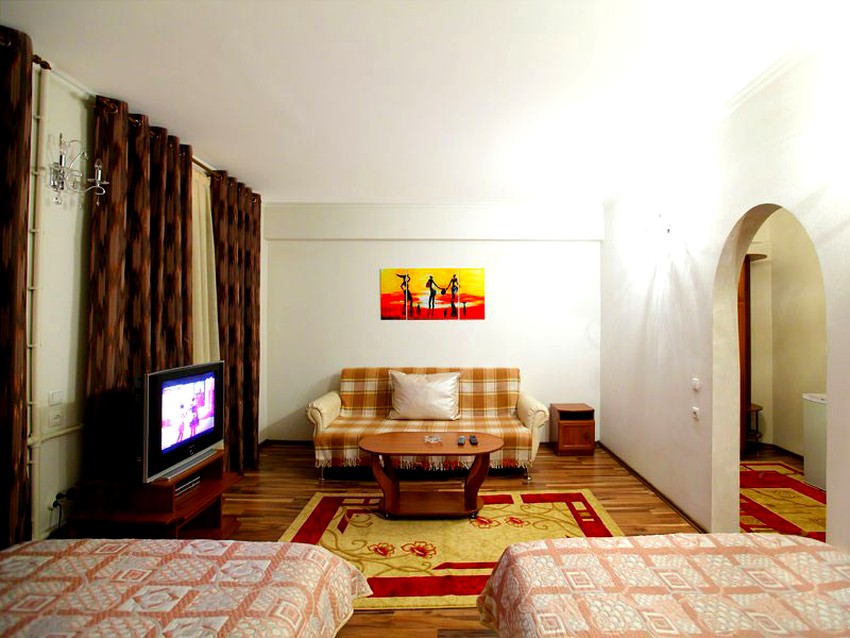 Rich-Hotel