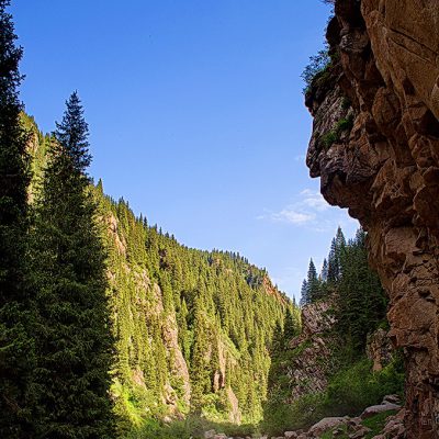 north-shore-of-issyk-kul-lake