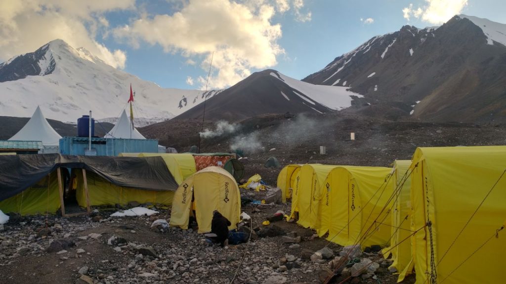 Achik-Tash-base-camp