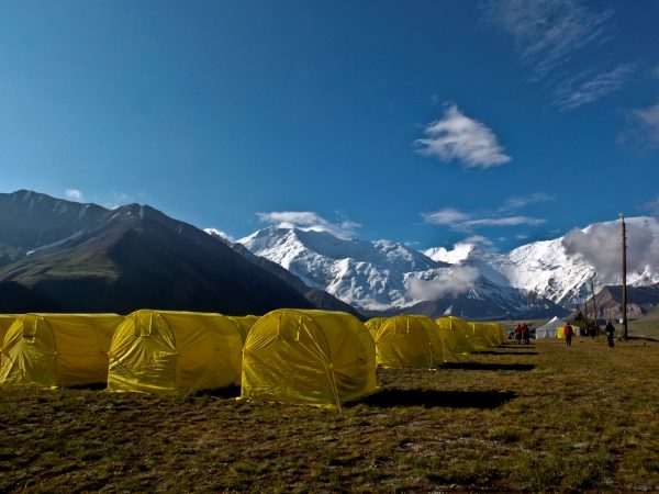Achik-Tash-base-camp